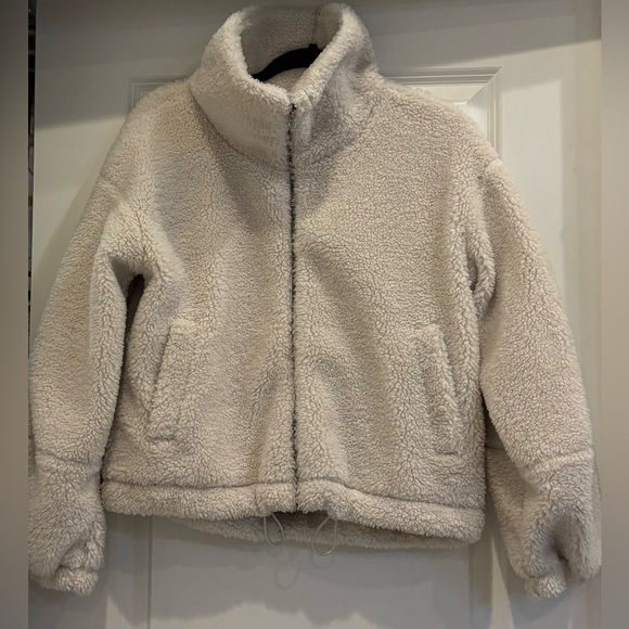 Lululemon Athletica Drawstring Waist Sherpa Jacket - Picture 5 of 16